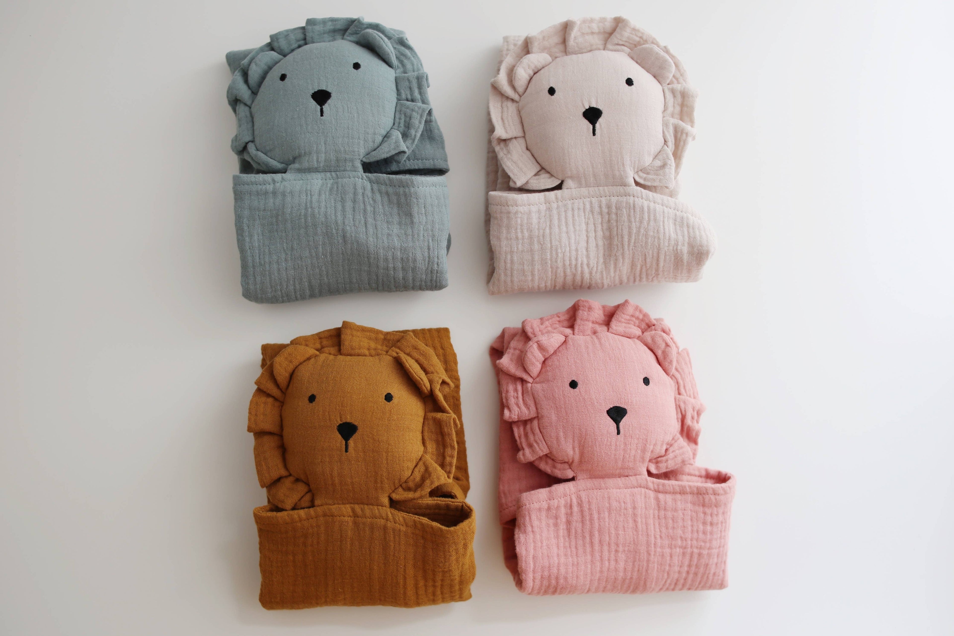 Toffee Lion Organic Cotton Muslin Lovey Blanket  