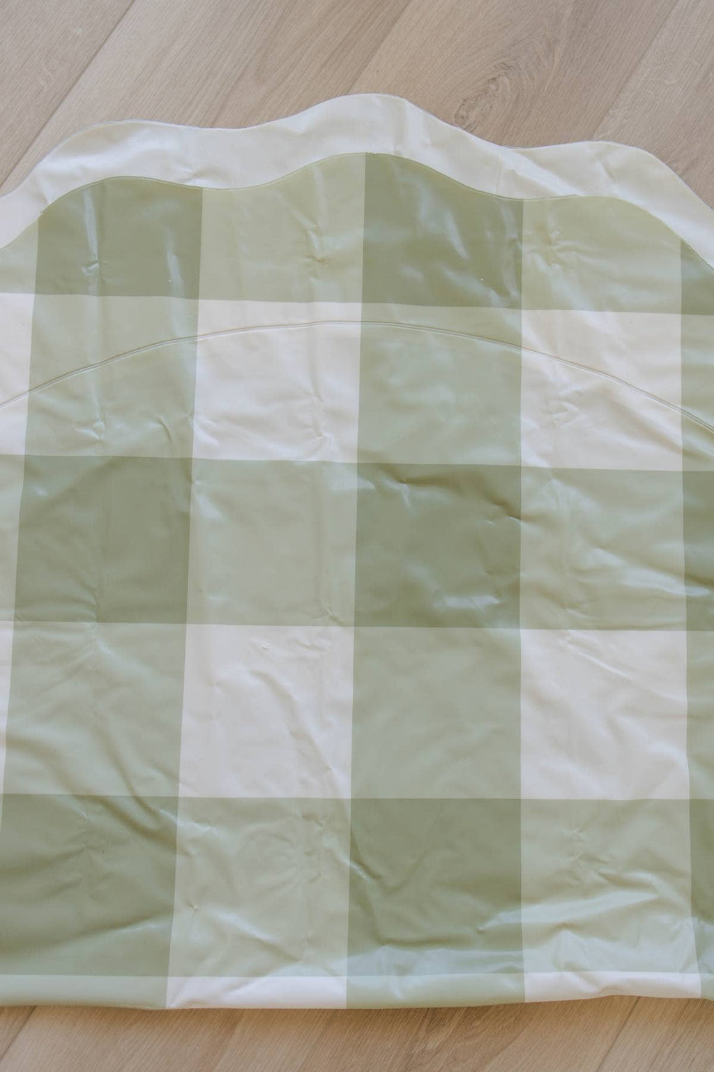 Green Gingham Splash Pad