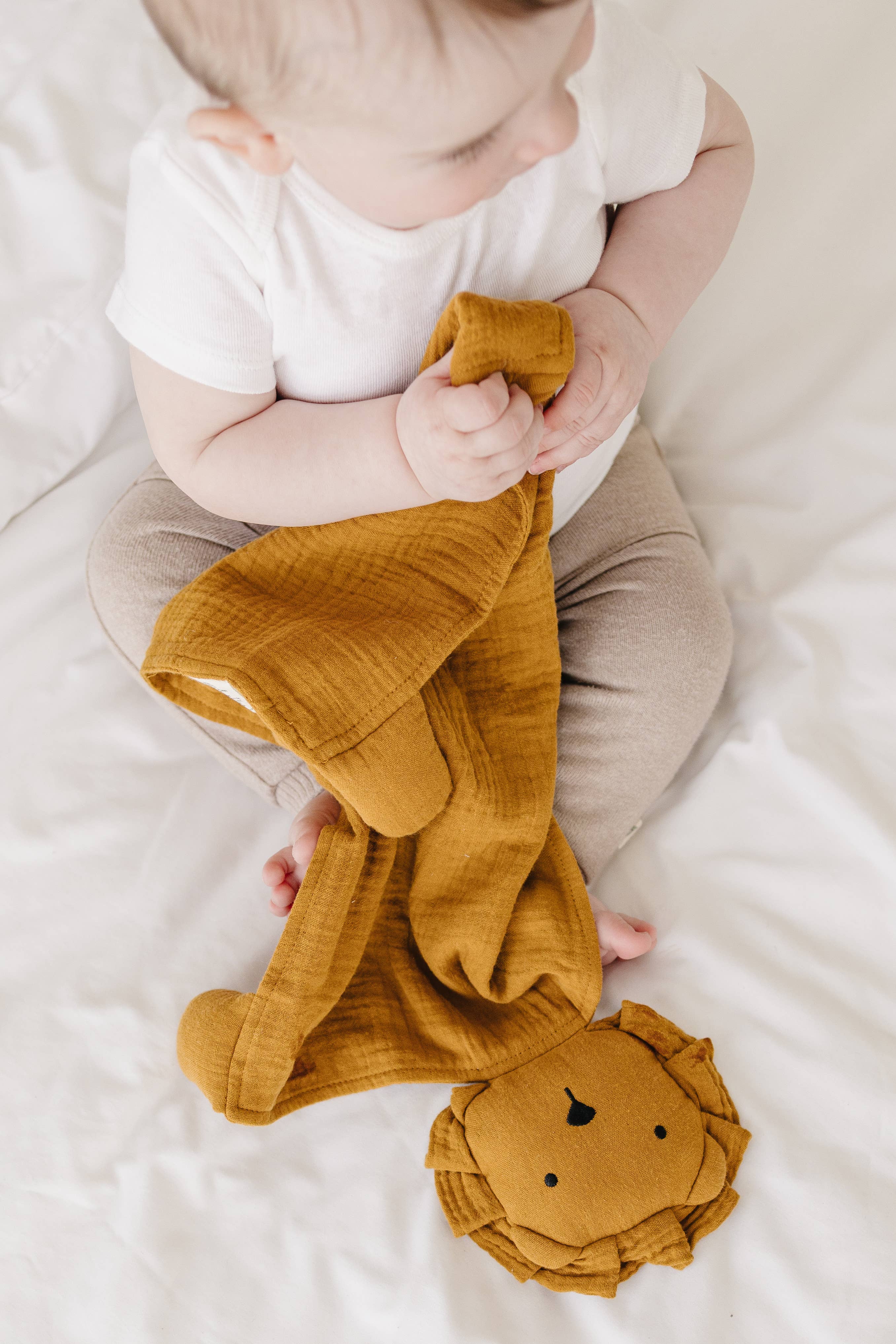 Toffee Lion Organic Cotton Muslin Lovey Blanket  
